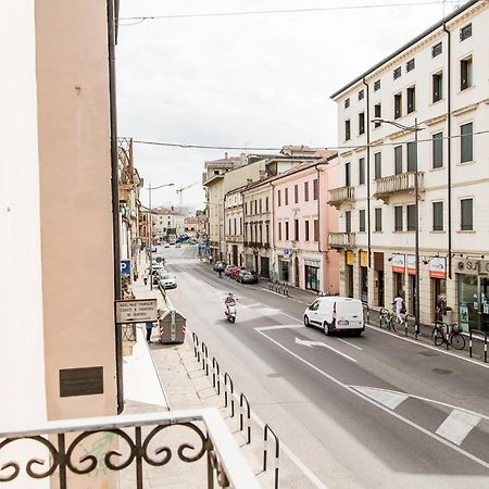 Intero Appartamento Nel Cuore Di Vicenza Exterior photo